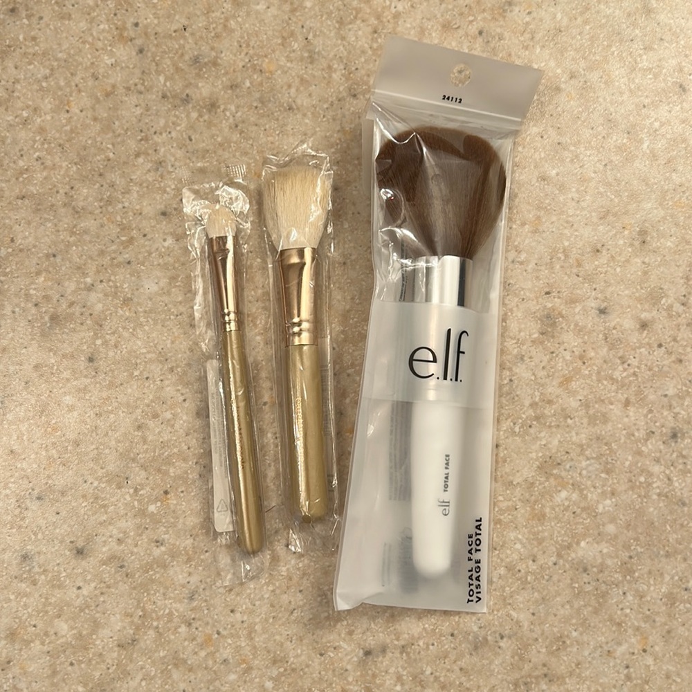 Makeup brush bundle!